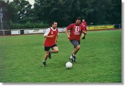 Fußball gegen den späteren Turniersieger