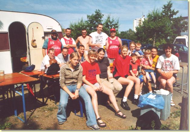 Die beiden Labbos-Teams beim Freizeitturnier 2003